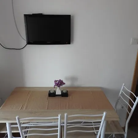 Zvonko Apartment